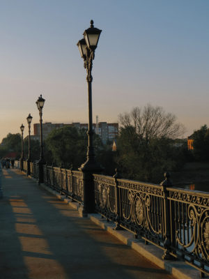 Ограждение моста через реку Коломенка. г.Коломна