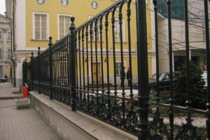 Ограждение территории. Романов пер. Москва